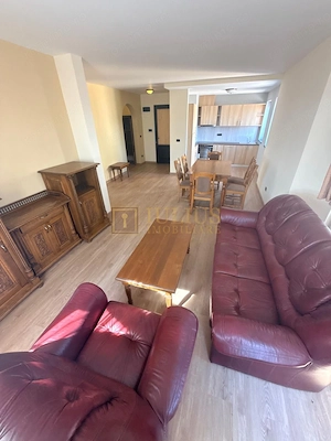 3 camere} Mosnita Noua-Castel Royal| apartament vintage| loc de parcare| balcon - imagine 8