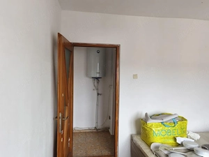 Vand apartament 2 camere  - imagine 3