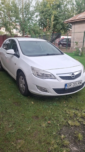 Opel astra J Benzina+GPL 2011Vând Opel Astra J, an 2011, motor 1.6 benzină + GPL, cutie manuală. 356 - imagine 5