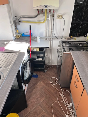 Închiriez apartament 2 camere  - imagine 5