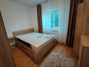 Apartament de vanzare -Str.Mioritei etaj 2 - imagine 3