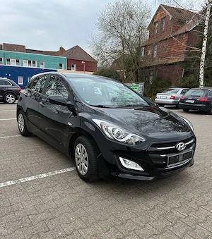 HIUNDAY i30 1.4 benzină  - imagine 4