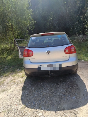 Vad Golf 5 1.6 16 v stare buna de funcționare acte valabile mai mute detalii pe watssap 