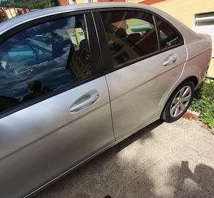 De vânzare Mercedes-Benz 2010 . Preț negociabil 9000 euro. - imagine 3