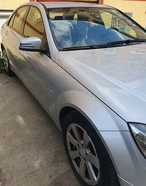 De vânzare Mercedes-Benz 2010 . Preț negociabil 9000 euro. - imagine 9