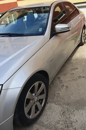 De vânzare Mercedes-Benz 2010 . Preț negociabil 9000 euro. - imagine 10
