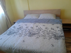Inchiriez apartament 2 camere decomandat