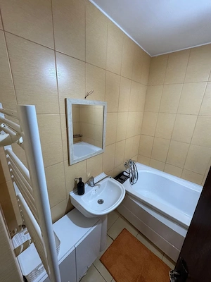 Vanzare apartament 2 camere Regie. - imagine 3