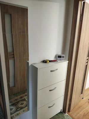 Închiriez apartament  - imagine 9