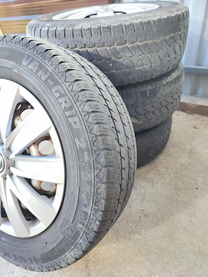 Jante iarna 5x120 65.1mm VW T5 T5.1 Multivan Transporter Caravel 5x120 anvelope iarna 215 65 r16C - imagine 5