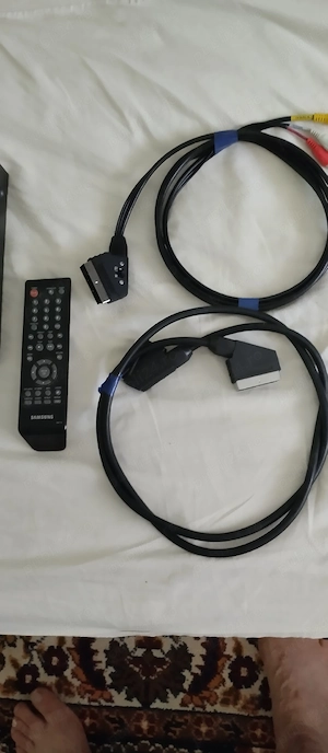 Vînd DVD player  - imagine 3
