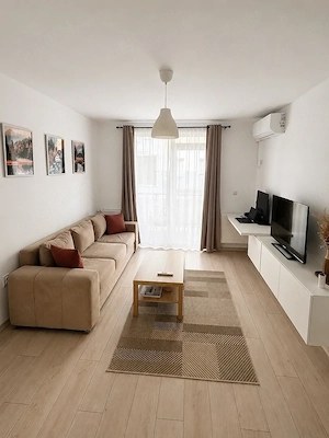 Apartament cu 2 camere de închiriat