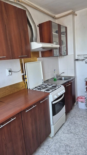apartament decomandat 2camere  - imagine 4