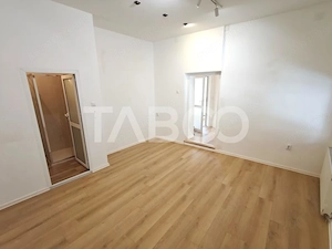 Apartament cu 2 camere si pivnita in Centrul Istoric Sibiu - imagine 3