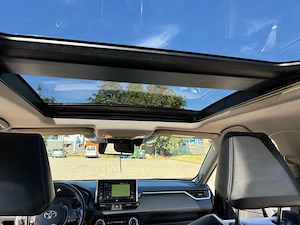 Toyota RAV4 Hybrid Luxury AWD-i 4x4 | 07 2019 | Unic Proprietar | Garanție Hybrid |Istoric Toyota |  - imagine 9