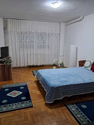 Inchiriez apartament 3 camere - imagine 3
