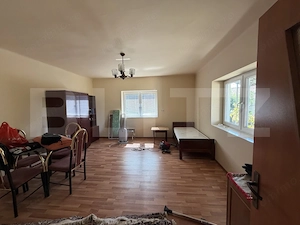 Casă cu 4 camere și un teren de 2500 mp - imagine 4