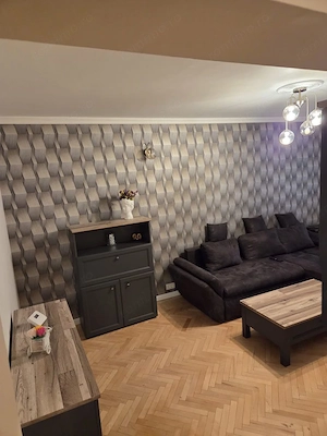 Inchiriez apartament 3 camere - imagine 6