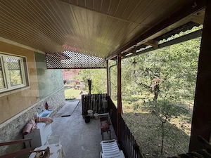 Casă cu 4 camere și un teren de 2500 mp - imagine 8
