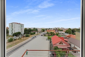 Apartament cu 3 camere de vânzare în Mangalia   Strada Portului - imagine 10