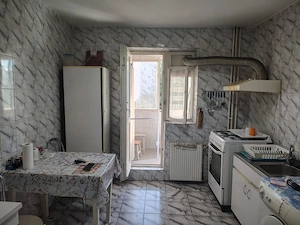 Apartament 3 camere - imagine 2