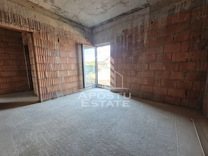 Casa la rosu de vanzare, aproape de Timisoara - imagine 7