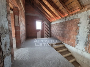 Casa la rosu de vanzare, aproape de Timisoara - imagine 8