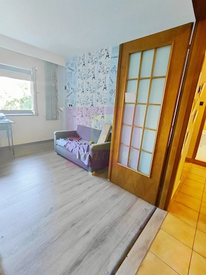 Apartament 4 camere bd Decebal adiacent - imagine 2