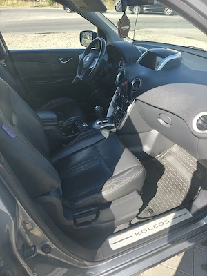 Vând Renault koleos , automat, 4x4 , 2.0 d, Bose 2009 - imagine 5