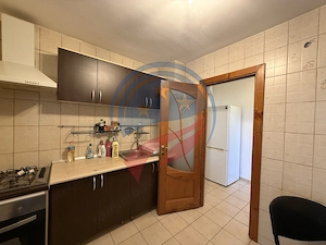 Apartament de închiriat în centrul Craiovei – 2 camere decomandat - imagine 2
