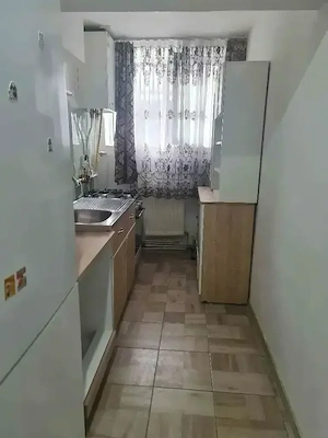 Apartament situat in centru - imagine 5