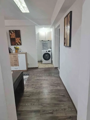 Apartament situat in centru - imagine 3