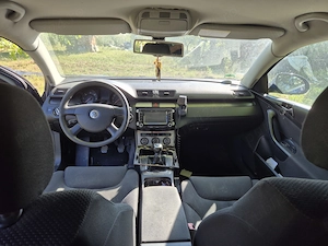 Dezmembrez passat b6  - imagine 4
