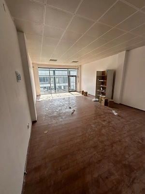 De inchiriat Vanzare Spatiu Comercial Natura Center - imagine 3