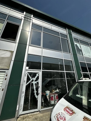 De inchiriat Vanzare Spatiu Comercial Natura Center