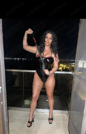 Piercing în zona intimă!!!Fac și deplasări !!!Fac show web!!Fac și partyy!!