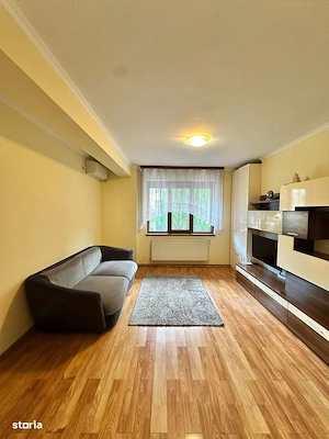 Apartament 2 camere, balcon si bucătărie separată în București