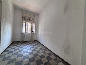 Apartament ultracentral 72 mp - etaj 1- boxa 25 mp - imagine 10