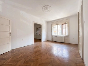 Apartament ultracentral 72 mp - etaj 1- boxa 25 mp - imagine 7