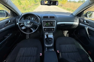 Skoda Octavia 2 Facelift - Euro 5 | Clima | Navi | Full opțiuni utile - imagine 5