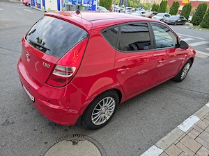Hyundai i30 1.4 MPI Benzină + GPL - imagine 4