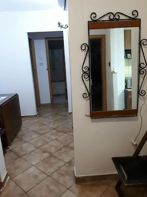Proprietar VAND apartament 3 camere decomandat în zona Lipovei. NU AGENTIE - imagine 10