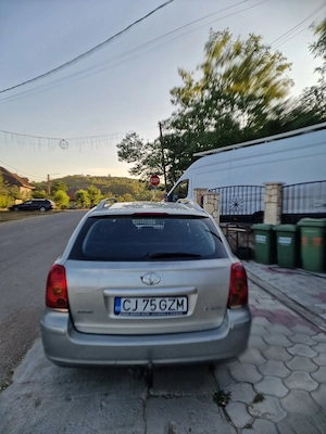 Vând Toyota Avensis  - imagine 5