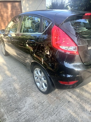 Vând Ford Fiesta - imagine 2