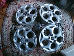 Set Jante aliaj aluminiu 7J + roata de rezerva R 16
