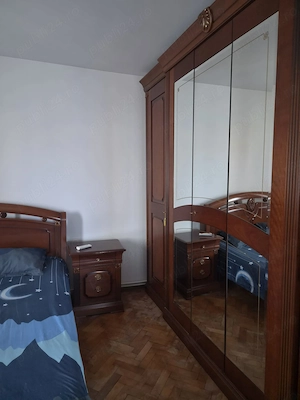 De vanzare casa spatioasa cu gradina, curte  si garaj - imagine 2