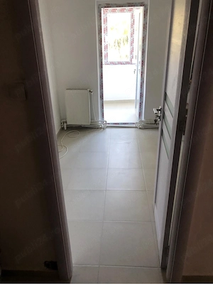 Proprietar, 2 camere decomandat  - imagine 2