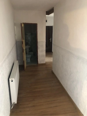 proprietar 4 camere - imagine 2