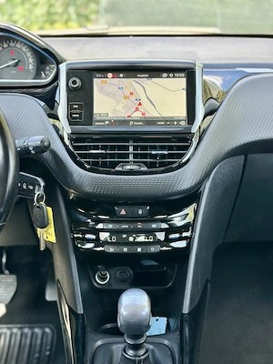 Peugeot 2 km Carplay Dubluclimatronic Camera Rate Garantie - imagine 14