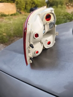 Lampă (triplă, stop) dreapta spate Skoda Octavia 3 originală pentru modelul berlină (hatcback,sedan) - imagine 3